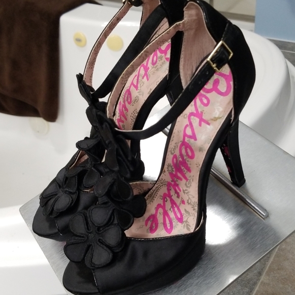 betsey johnson stilettos
